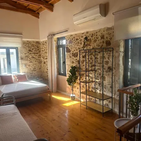 Ferienhaus Erasmia's Venetian House