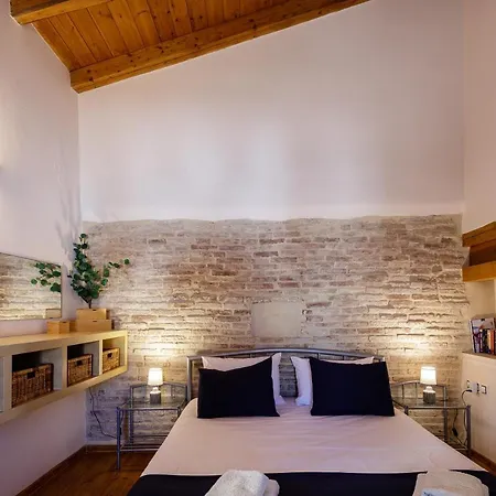 Erasmia's Venetian House