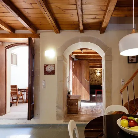 Erasmia's Venetian House Rethimno